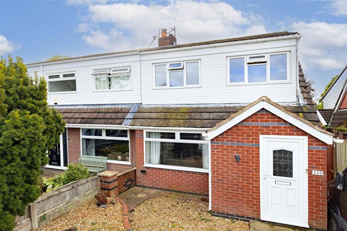 3 Bedroom Semi-Detached Bungalow For Sale In Bredon Avenue, Euxton, Chorley, PR7