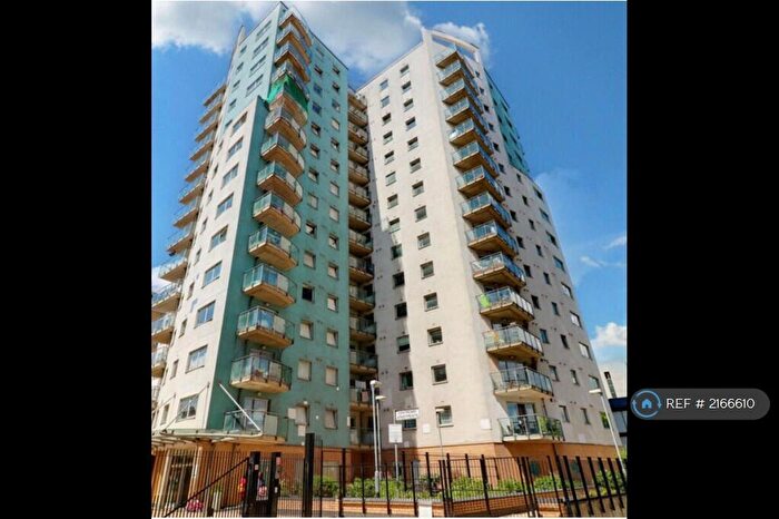2 Bedroom Flat To Rent In City View, Ilford, IG1