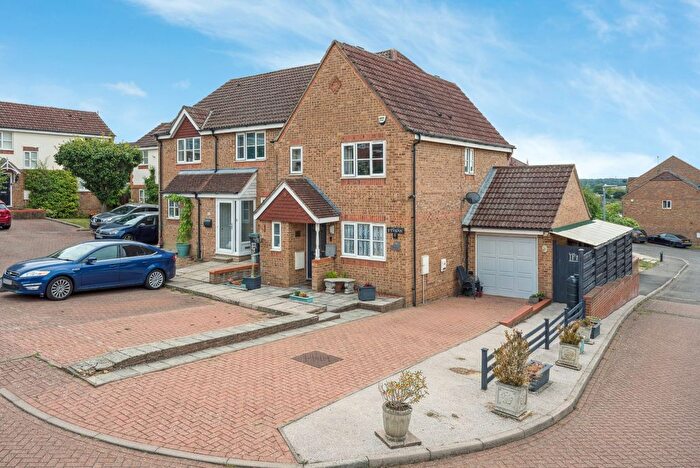 3 Bedroom Terraced House For Sale In Neild Way, Mill End, Rickmansworth, WD3
