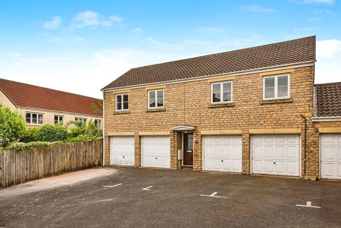 2 Bedroom House For Sale In Marleys Way, Frome, BA11