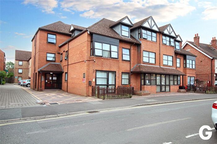 1 Bedroom Retirement Property To Rent In Southampton Road, Ringwood, Hampshire, BH24