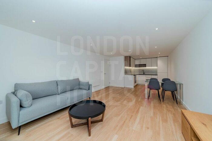 2 Bedroom Apartment To Rent In Fairbank House Beaufort Square, Colindale, NW9
