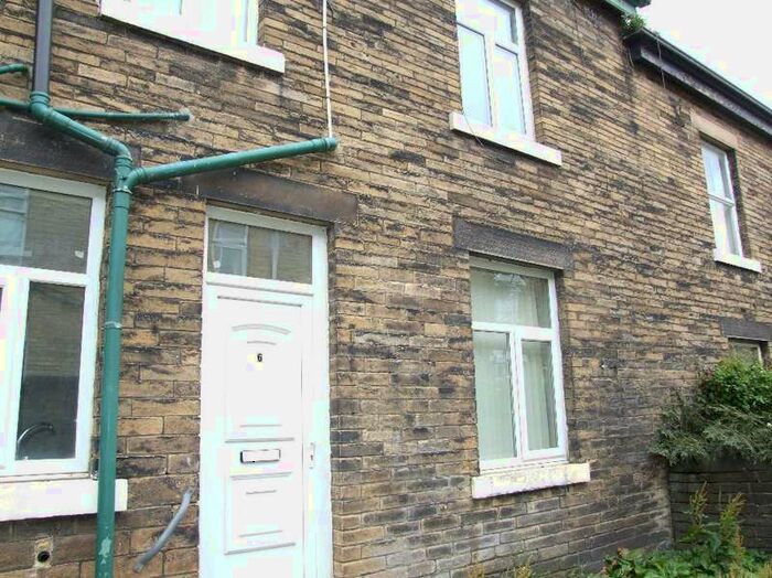1 Bedroom Terraced House To Rent In Dartmouth Terrace, Bradford, BD8