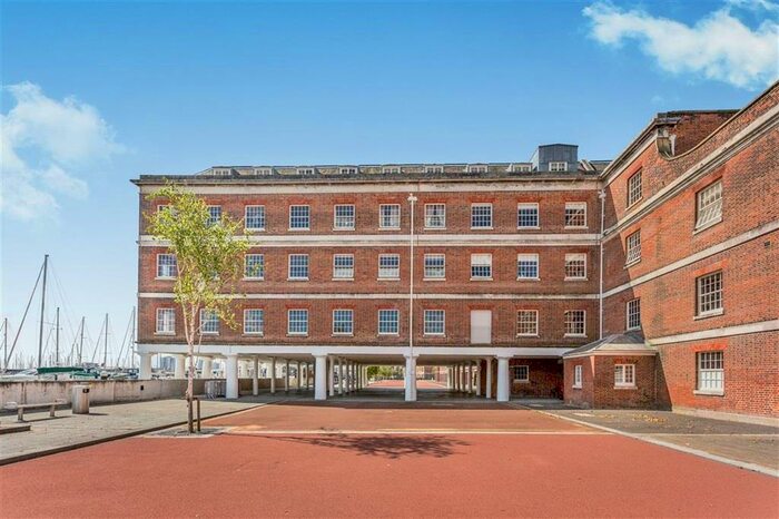 2 Bedroom Apartment To Rent In Weevil Lane, Gosport, PO12