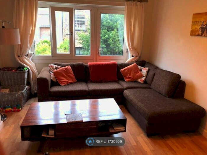 1 Bedroom Flat To Rent In Pepys House, London, E2