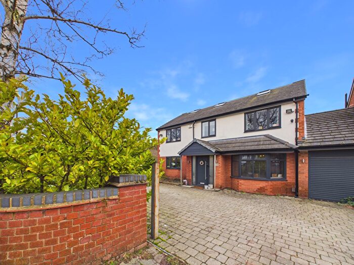 5 Bedroom Link Detached House For Sale In Clarence Road, Sutton Four Oaks, Sutton Coldfield, B74