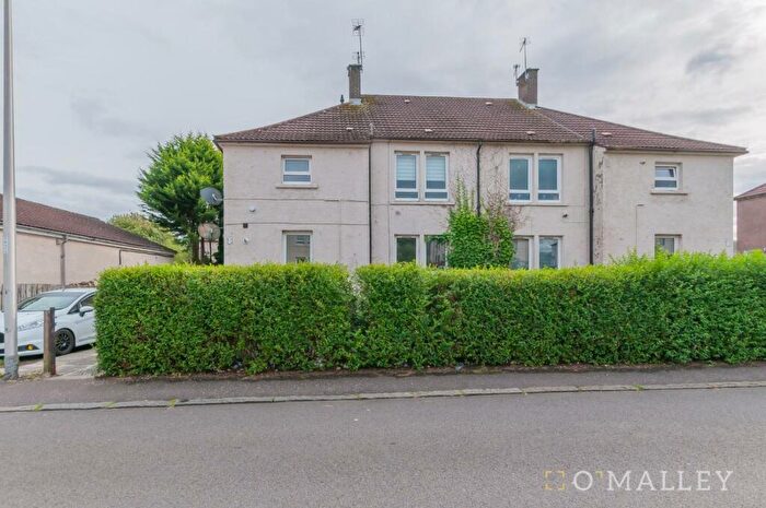 2 Bedroom Flat To Rent In Mansfield Avenue, Sauchie, Alloa, FK10