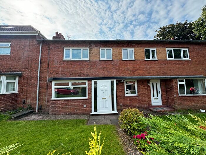 4 Bedroom Terraced House To Rent In Churchill Road, Stone, ST15