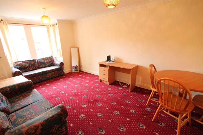 2 Bedroom Apartment To Rent In Middleton Court, Sandyford, NE2