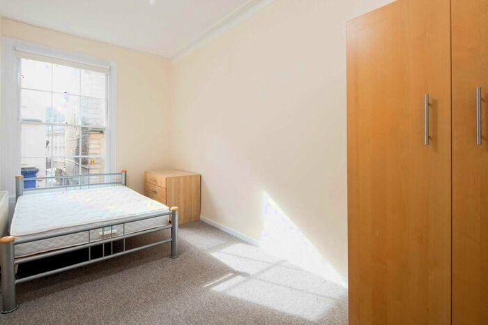 2 Bedroom Apartment To Rent In Westgate Street, BA1