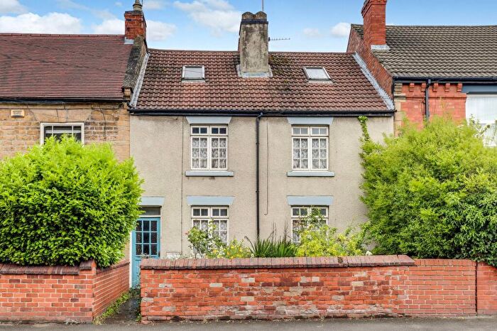 4 Bedroom Terraced House For Sale In Beardall Street, Hucknall, NG15