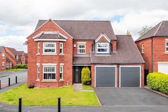 4 Bedroom Detached House For Sale In Parish Gardens, Leyland, PR25