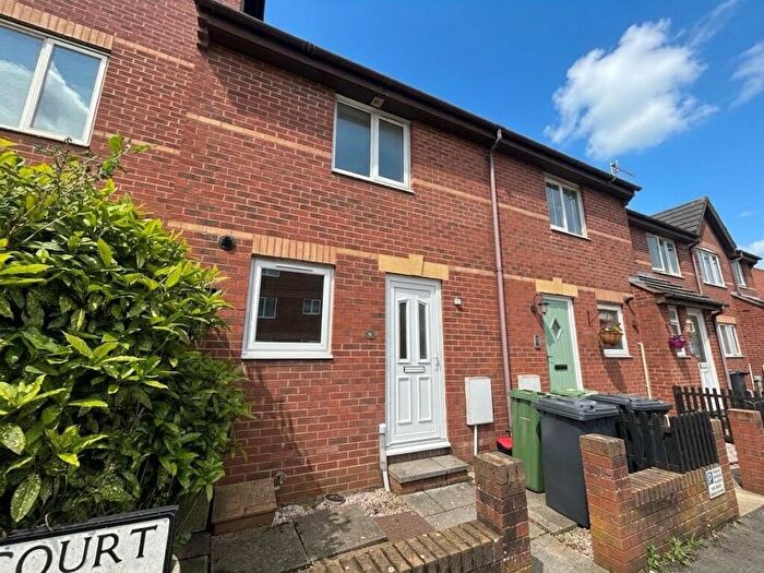 2 Bedroom House To Rent In Smiths Court, Haven Banks, EX2