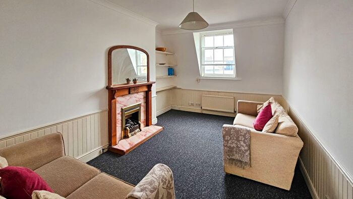 2 Bedroom Flat To Rent In Wellington Way, London, E3