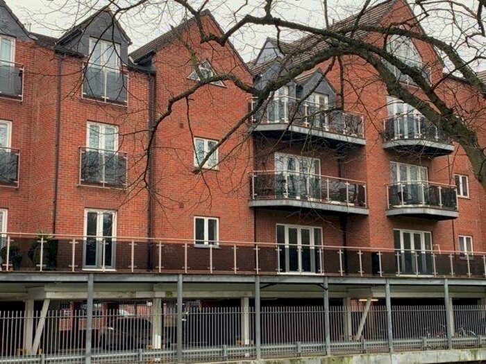 2 Bedroom Flat To Rent In Welham Street, Grantham, NG31