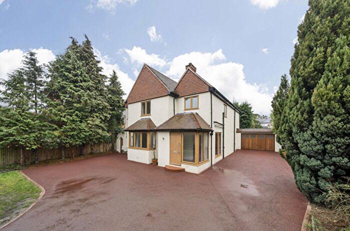 5 Bedroom Detached House For Sale In Croydon Road, Keston, Kent, BR2