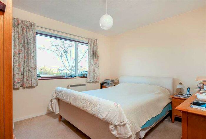 3 Bedroom Bungalow For Sale In St Johns Way, Hempton, Banbury, Oxfordshire, OX15