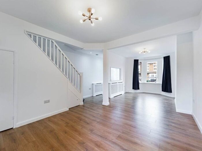 2 Bedroom Terraced House To Rent In South Gipsy Road, Welling, DA16