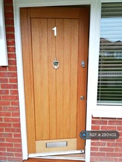 2 Bedroom Flat To Rent In Lavender Grove, Westcliff-On-Sea, SS0