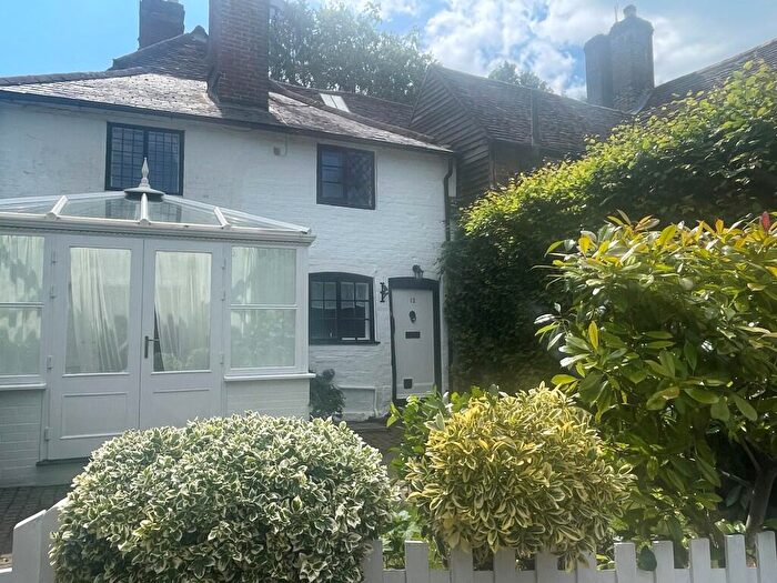 2 Bedroom Cottage To Rent In Ockford Road, Godalming, Surrey, GU7