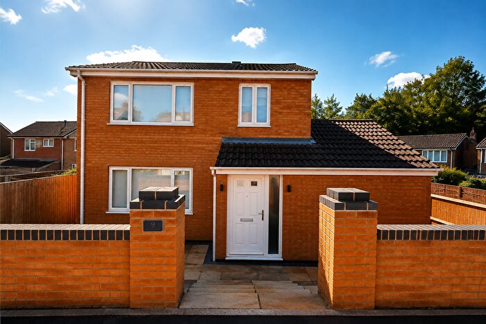 3 Bedroom Detached House To Rent In Ecton Park Road, Northampton, NN3