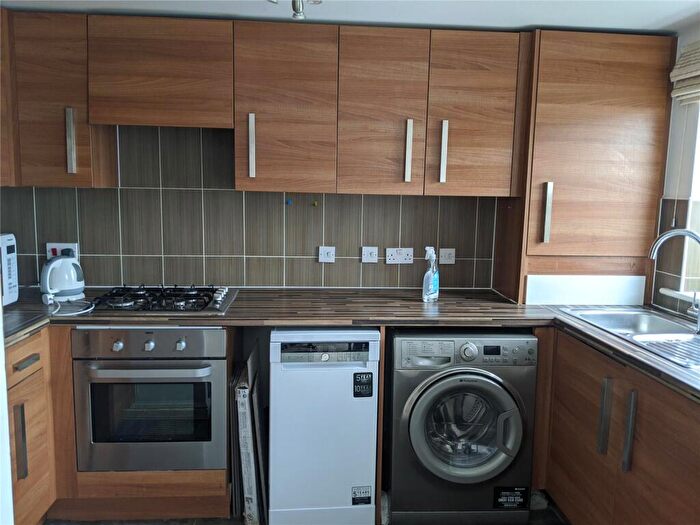2 Bedroom Flat To Rent In Devonshire Street South, Grove Village, Manchester, M13