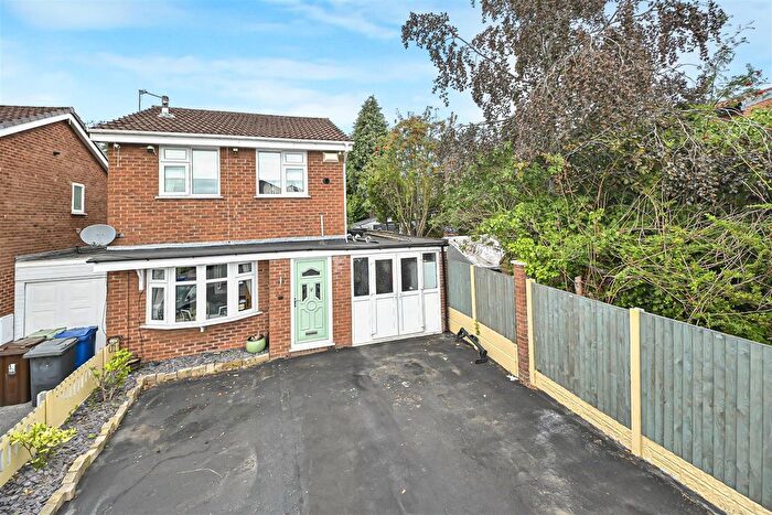 3 Bedroom Detached House For Sale In Shelley Street, Leigh, WN7