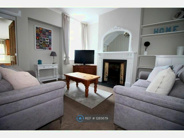 4 Bedroom Terraced House To Rent In Tewkesbury Street, Cardiff CF24