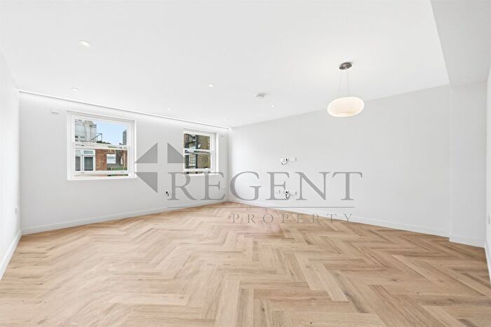 3 Bedroom Flat To Rent In Warwick Way, Pimlicot, SW1V
