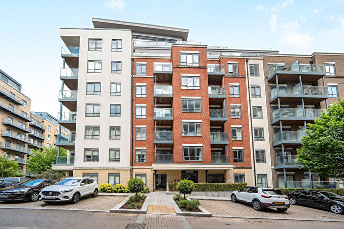 2 Bedroom Flat For Sale In East Drive, Colindale, London, NW9