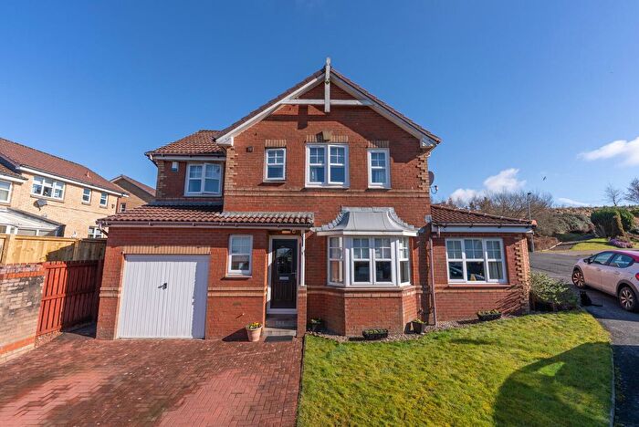 4 Bedroom Detached House For Sale In Dalry Place, Chapelhall, Airdrie, ML6