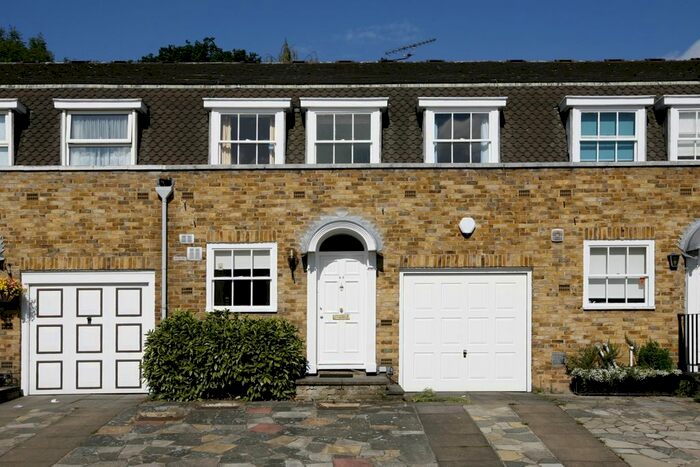 4 Bedroom Terraced House To Rent In Leeward Gardens, London, SW19