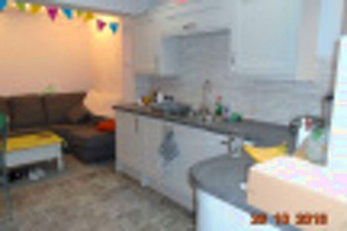 6 Bedroom Terraced House To Rent In Teignmouth Road, Selly Oak, Birmingham, B29