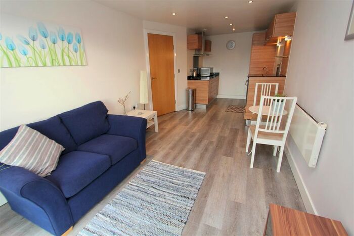 1 Bedroom Flat To Rent In Mackenzie House, Leeds Dock, LS10