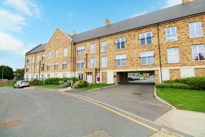 1 Bedroom Apartment To Rent In Seddingbourne Way, Sittingbourne, ME10