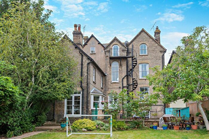 6 Bedroom Semi-Detached House For Sale In High Street, Ashwell, Baldock, Hertfordshire, SG7
