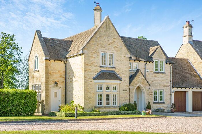 4 Bedroom Detached House For Sale In The Old Estate Yard, Down Ampney, Gloucestershire, GL7