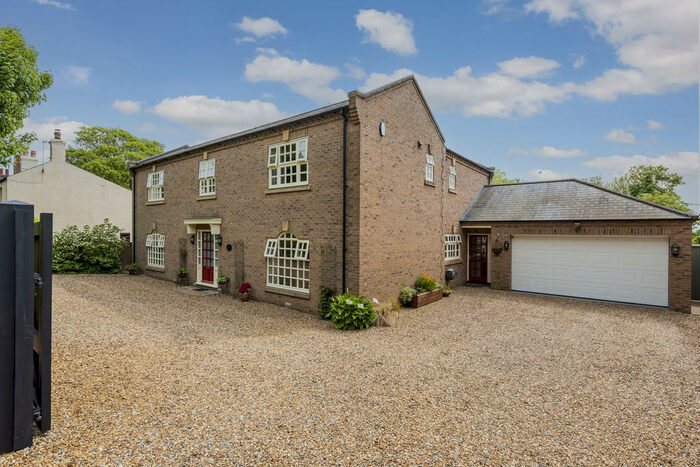 5 Bedroom Detached House For Sale In Ely, Cambridgeshire, CB6