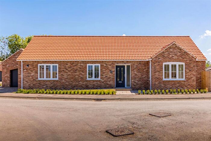 3 Bedroom Detached Bungalow For Sale In Wigtoft Road, Sutterton, Boston, PE20