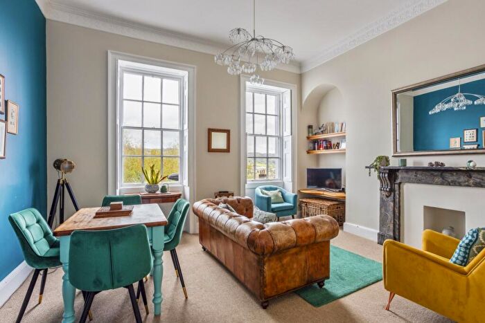 2 Bedroom Apartment To Rent In Camden Crescent Bath, BA1