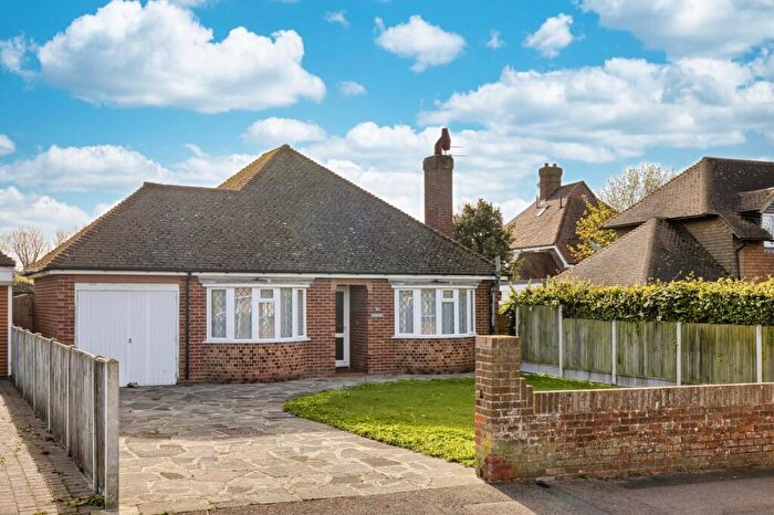 2 Bedroom Bungalow For Sale In Old Green Road, Broadstairs, CT10