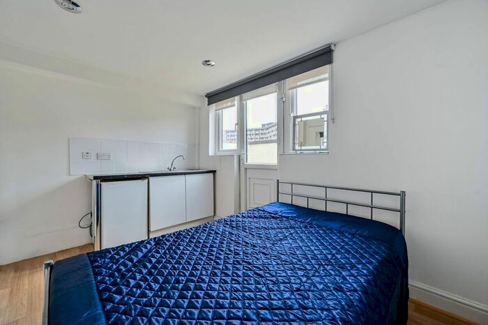 Studio To Rent In Hackney Road, Hackney, London, E2