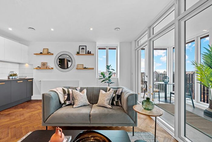 1 Bedroom Flat To Rent In Kindred House, Scarbrook Road, Croydon, CR0