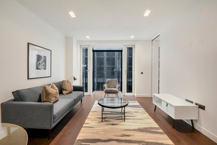 1 Bedroom Flat To Rent In Casson Square, London, SE1