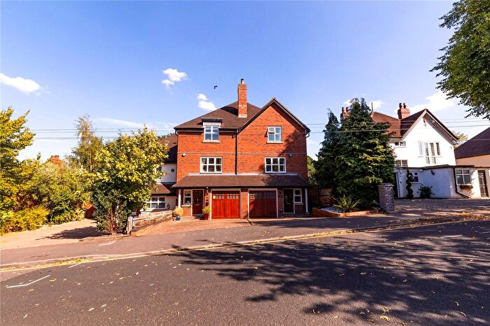 3 Bedroom Town House For Sale In College Hill, Sutton Coldfield, West Midlands, B73