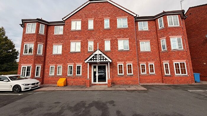2 Bedroom Flat To Rent In Benton Drive, Chester, CH2