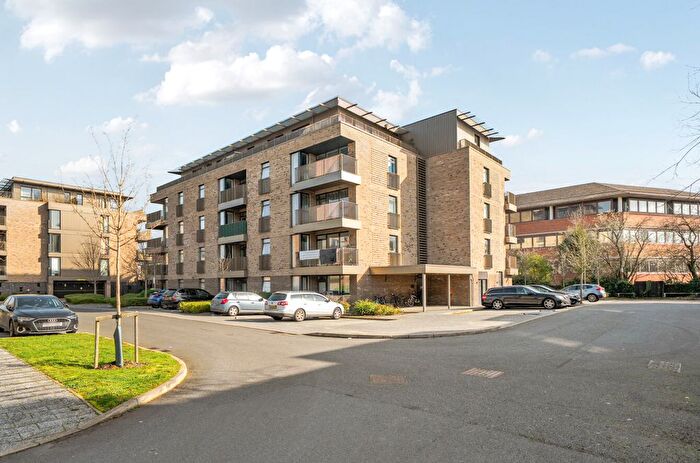 2 Bedroom Flat For Sale In Emmanuel House, Lilywhite Drive, Cambridge, CB4