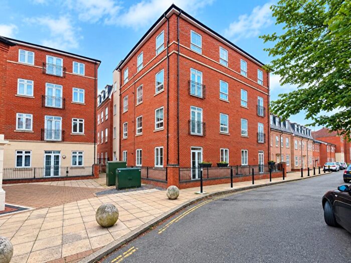 2 Bedroom Flat To Rent In Main Street, Dickens Heath, Shirley, Solihull, B90