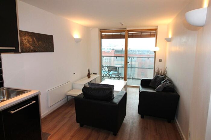 2 Bedroom Apartment To Rent In West Point, Wellington Street, LS1