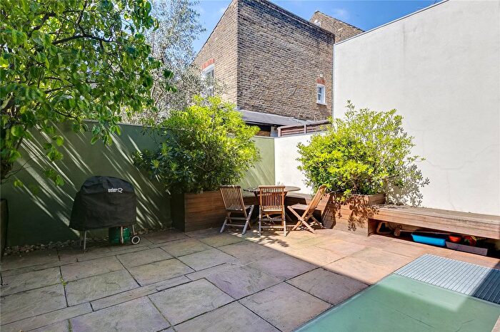 5 Bedroom Terraced House To Rent In Winchendon Road, Parsons Green, SW6